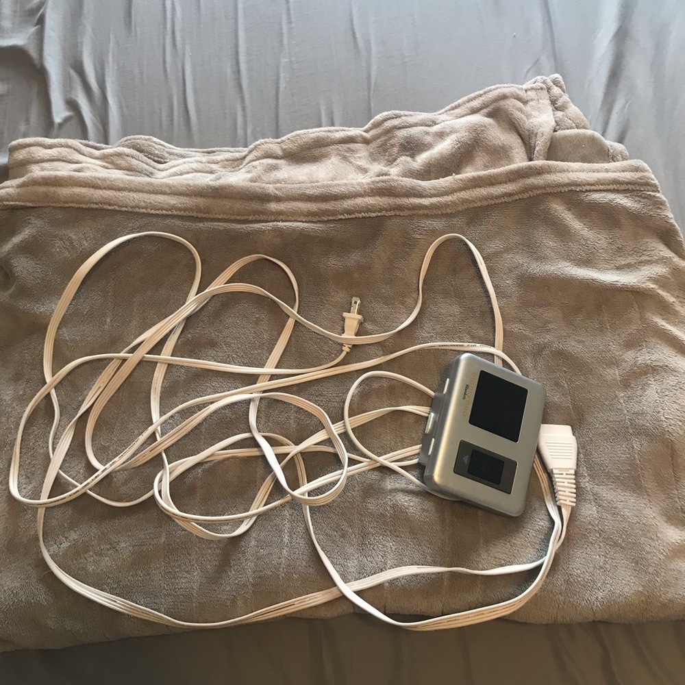 Heated blanket from Biddeford